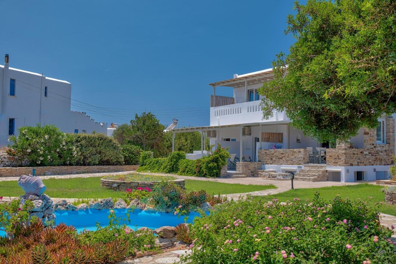 Marinatou Suites Antiparos by Eksteriør billede